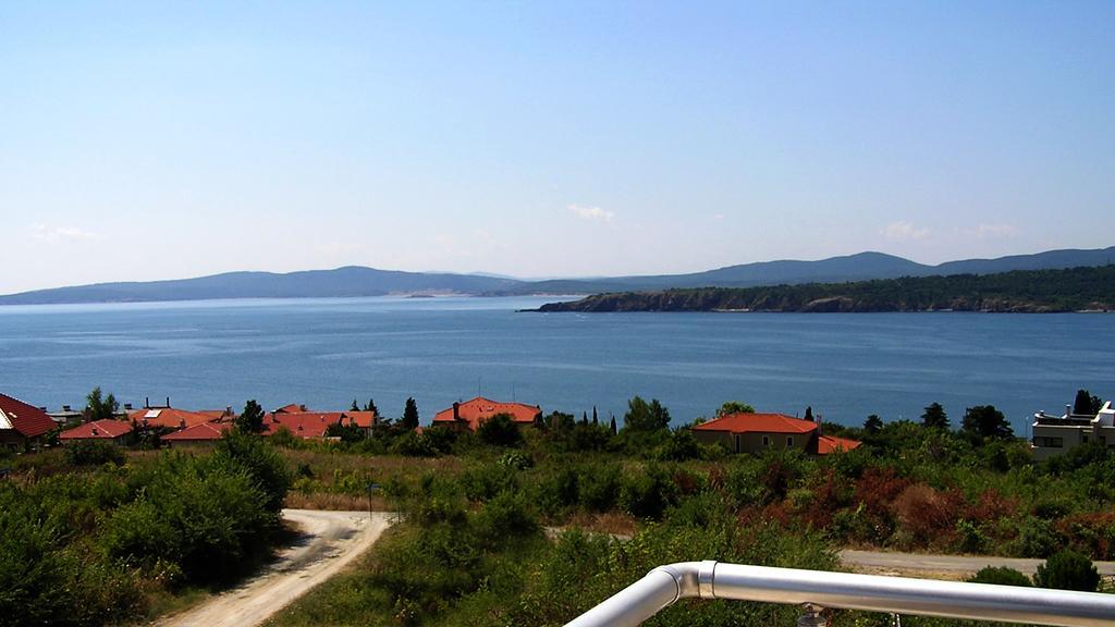 High In The Sky Apartments Sozopol Ngoại thất bức ảnh